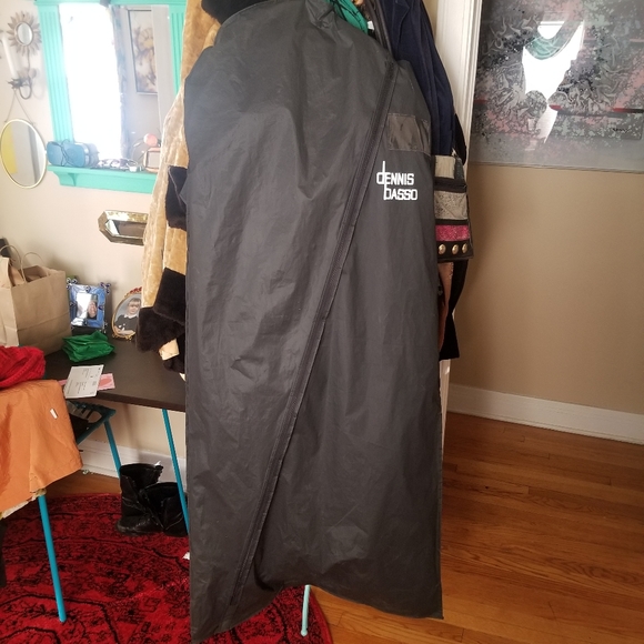 VTG Style NWOT Dennis Basso Brown Fur Coat - Picture 3 of 8